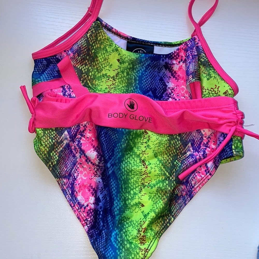 Multicolor 2 piece swimsuit - Picture 2 of 3